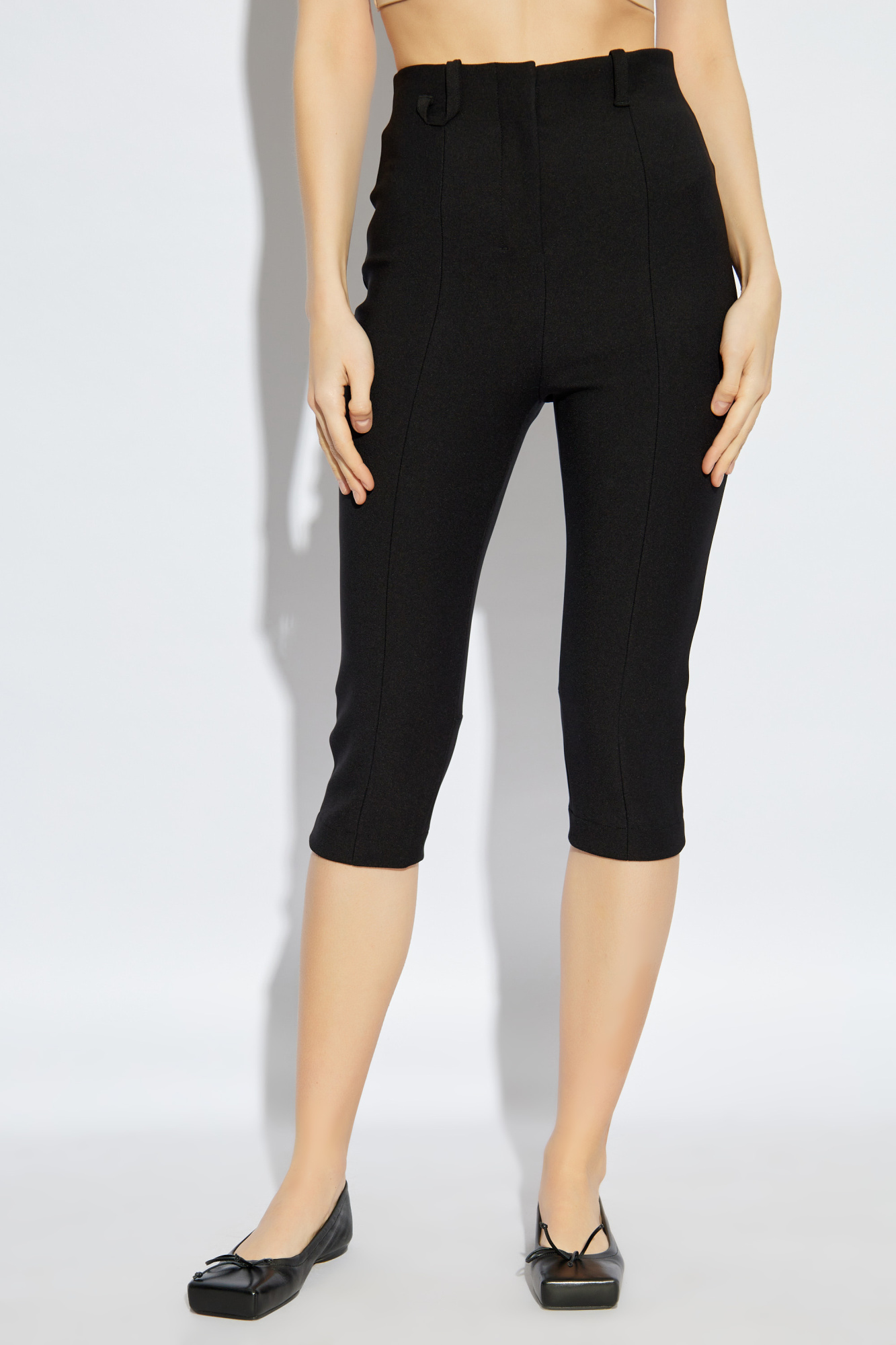 パンツ JACQUEMUS Women Straight Pants 251PA139 1717 990 Black The Capri pants by JACQUEMUS | Official website